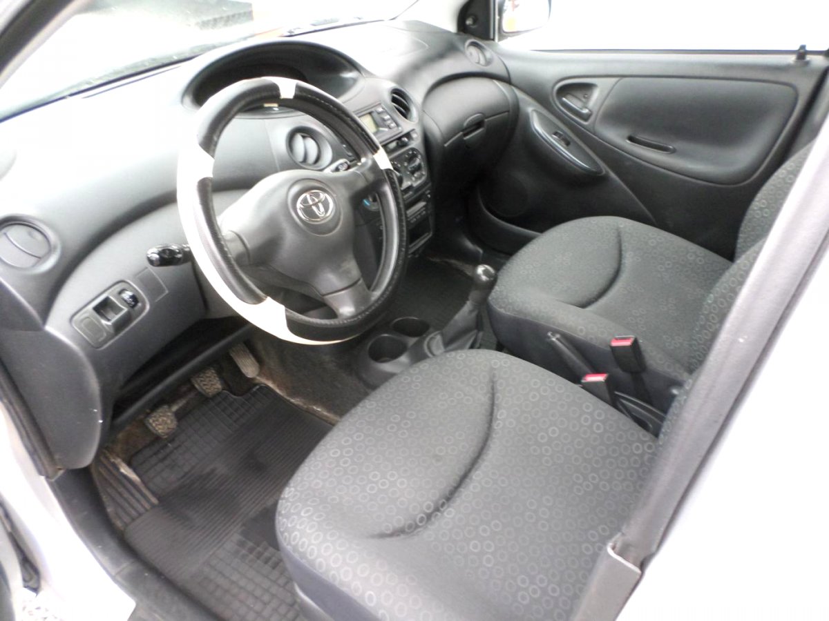Toyota Yaris, 2004 - pohled č. 9