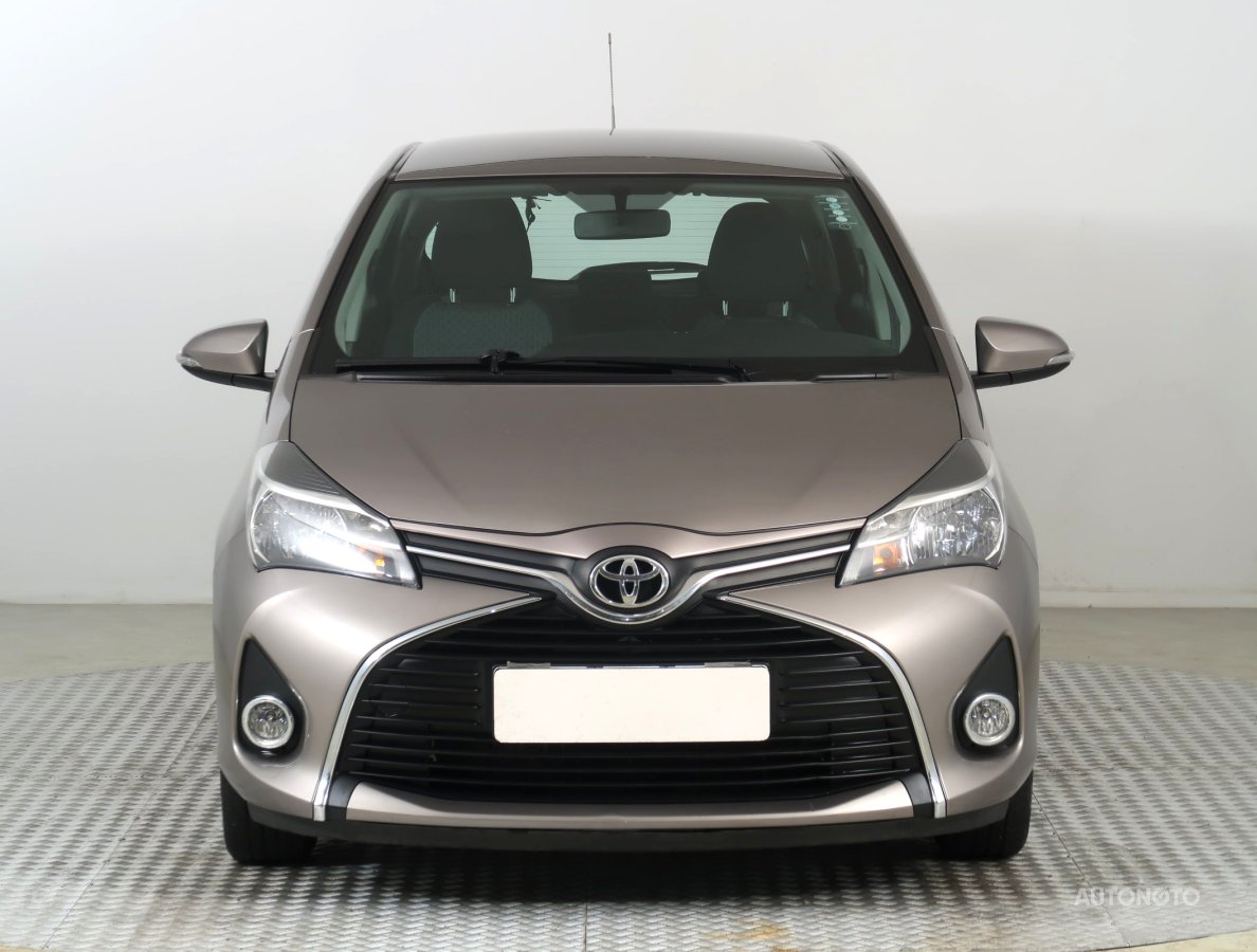 Toyota Yaris, 2015 - pohled č. 2
