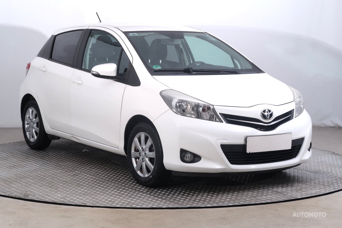 Toyota Yaris, 2013 - celkový pohled