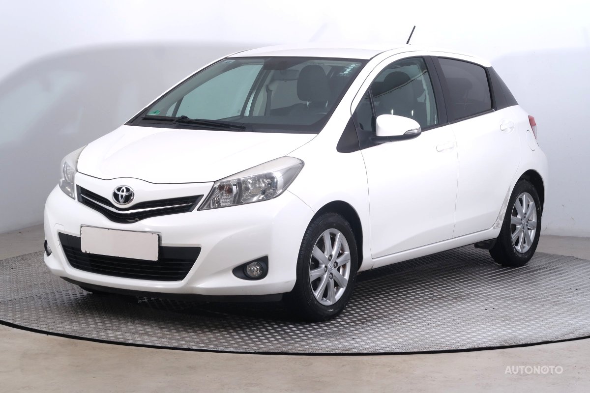 Toyota Yaris, 2013 - pohled č. 3