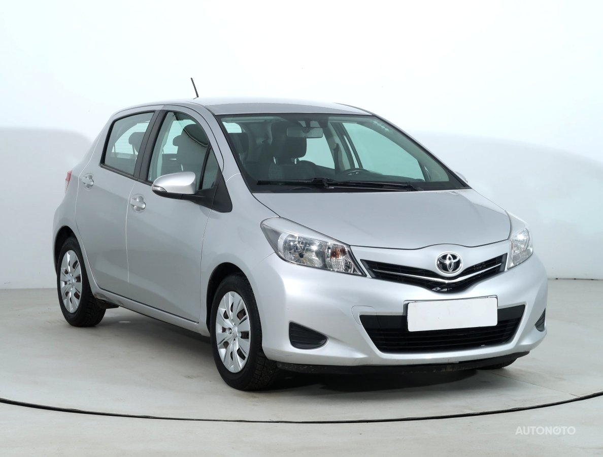 Toyota Yaris, 2013 - celkový pohled