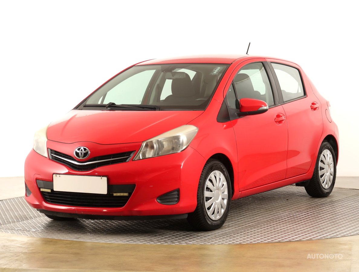 Toyota Yaris, 2013 - pohled č. 3