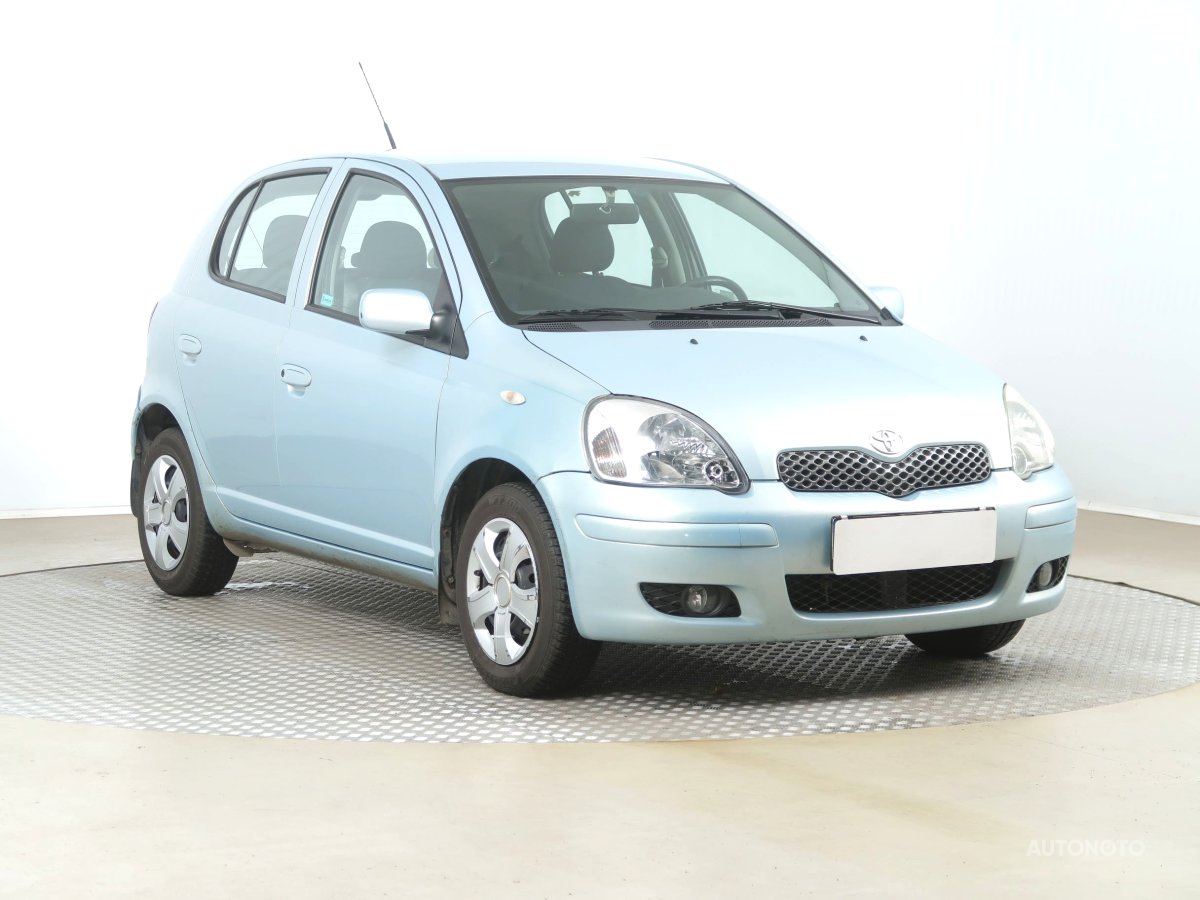 Toyota Yaris, 2004 - celkový pohled