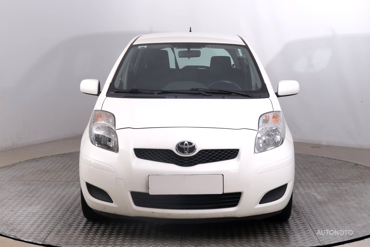 Toyota Yaris, 2011 - pohled č. 2