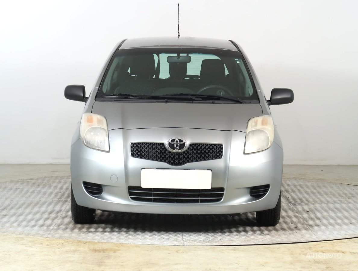 Toyota Yaris, 2008 - pohled č. 2