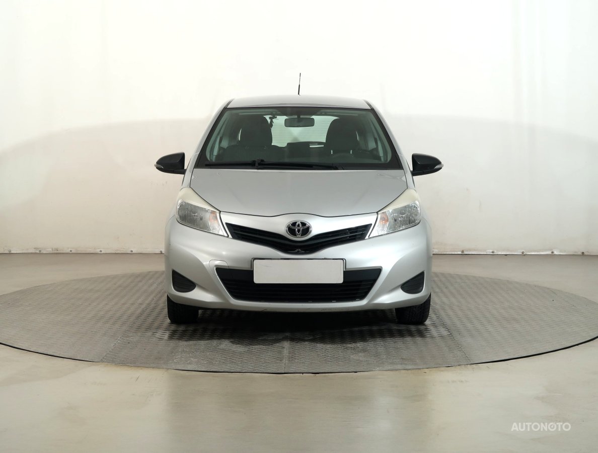 Toyota Yaris, 2012 - pohled č. 2