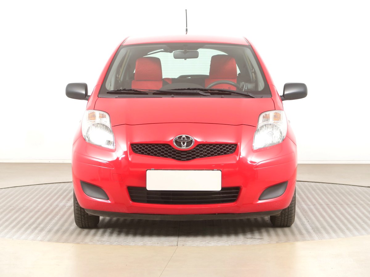 Toyota Yaris, 2010 - pohled č. 2