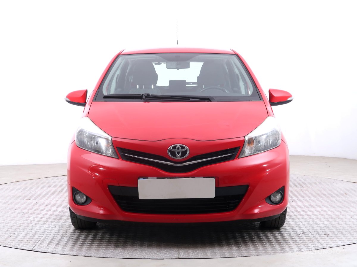 Toyota Yaris, 2013 - pohled č. 2