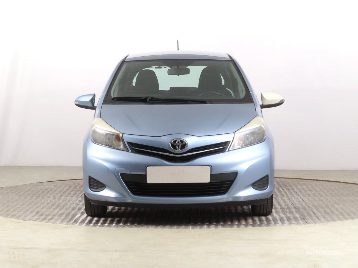Toyota Yaris, 2013 - pohled č. 2