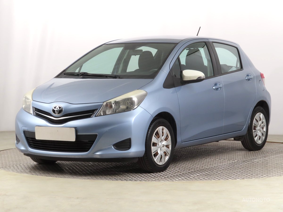 Toyota Yaris, 2013 - pohled č. 3