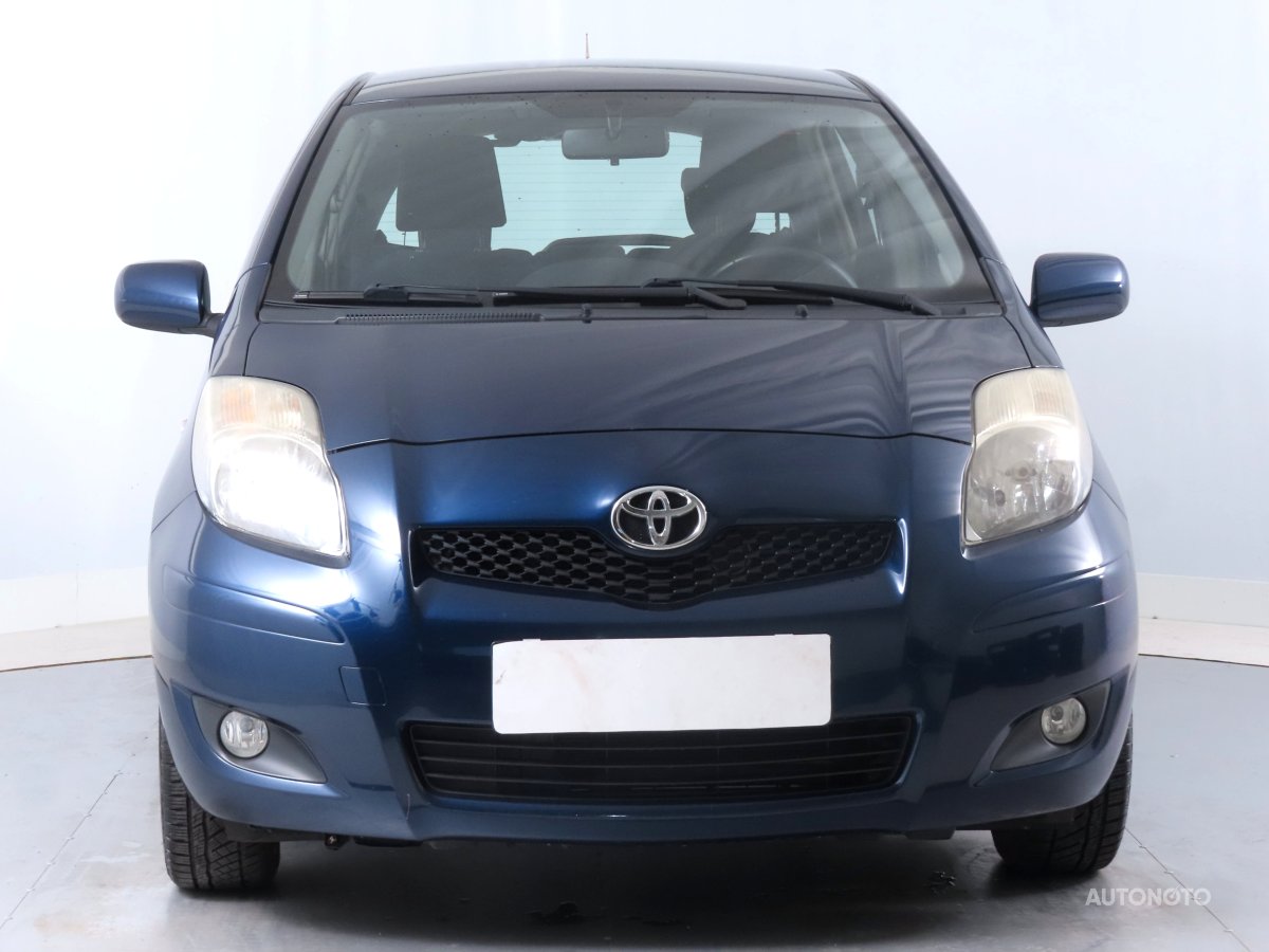 Toyota Yaris, 2011 - pohled č. 2