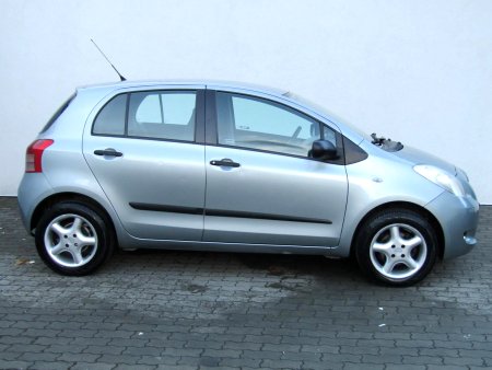 Toyota Yaris, 2006 - pohled č. 4