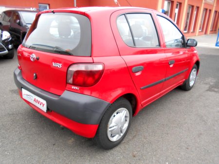 Toyota Yaris, 2001 - pohled č. 4