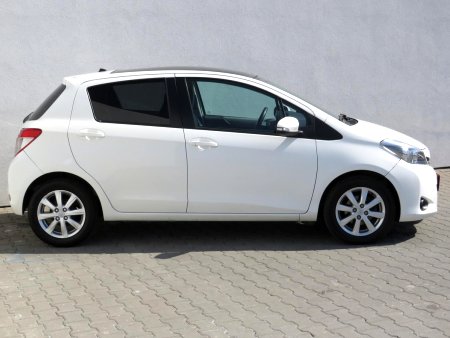 Toyota Yaris, 2012 - pohled č. 4