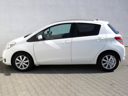 Toyota Yaris, 2012 - pohled č. 8
