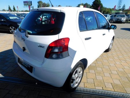 Toyota Yaris, 2010 - pohled č. 3