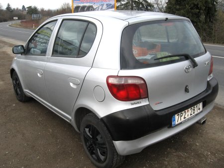 Toyota Yaris, 2001 - pohled č. 3