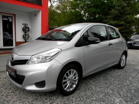 Toyota Yaris, 2010