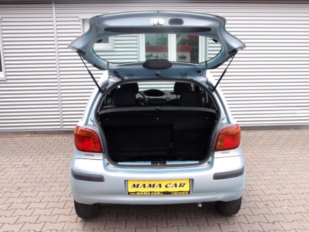 Toyota Yaris, 2004 - pohled č. 9