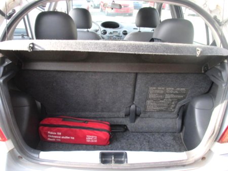 Toyota Yaris, 1999 - pohled č. 8