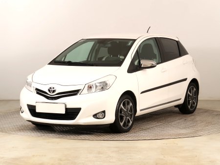 Toyota Yaris, 2013 - pohled č. 3