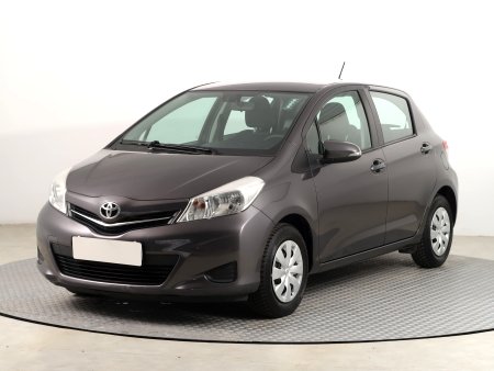 Toyota Yaris, 2013 - pohled č. 3