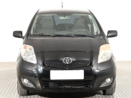Toyota Yaris, 2011 - pohled č. 2