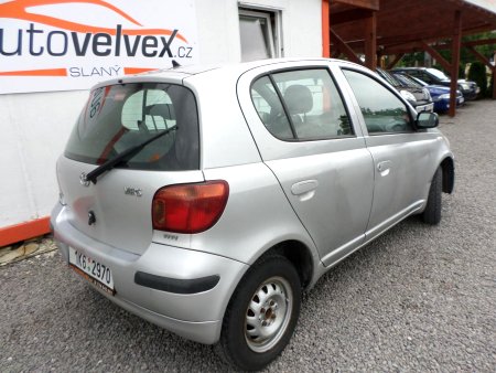 Toyota Yaris, 2004 - pohled č. 3