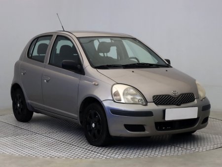Toyota Yaris, 2005