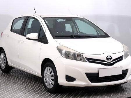 Toyota Yaris, 2011
