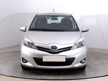 Toyota Yaris, 2013 - pohled č. 2