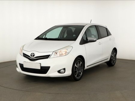 Toyota Yaris, 2013 - pohled č. 3