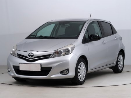 Toyota Yaris, 2013 - pohled č. 3