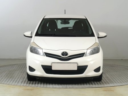 Toyota Yaris, 2013 - pohled č. 2
