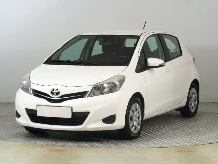 Toyota Yaris, 2013 - pohled č. 3