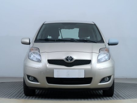 Toyota Yaris, 2010 - pohled č. 2