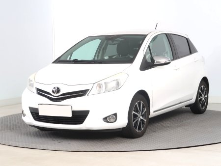 Toyota Yaris, 2013 - pohled č. 3