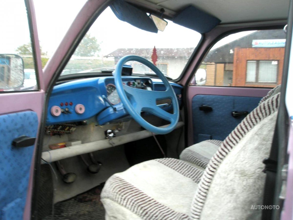 Trabant 601S, 1986 - pohled č. 4