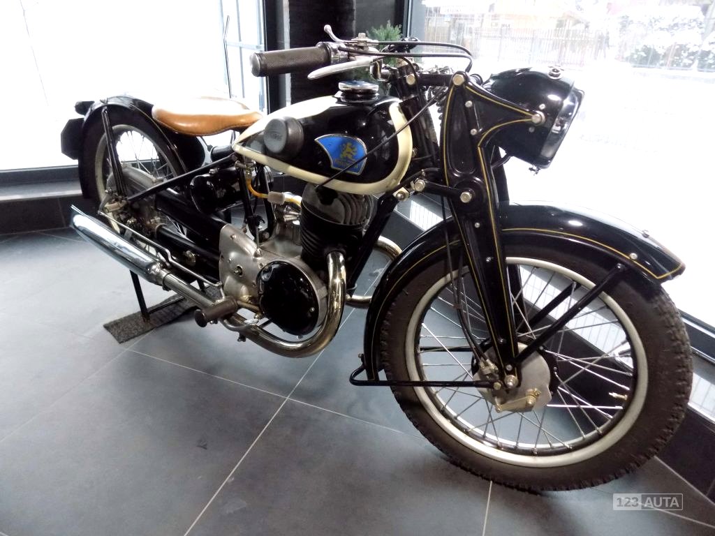 Triumph 350 Werke, 1938 - celkový pohled