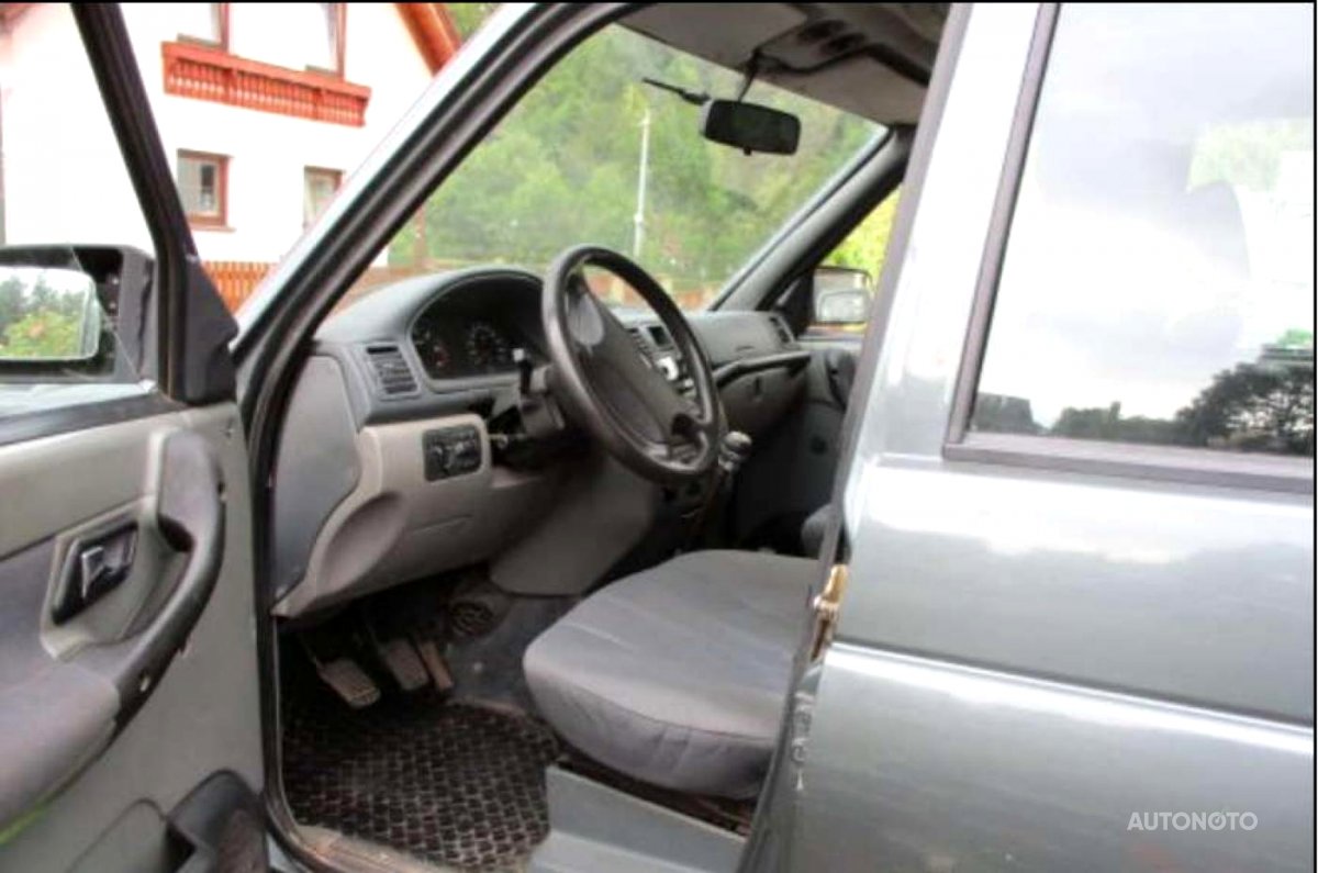 UAZ UAZ - Neznámý, 2005 - pohled č. 3