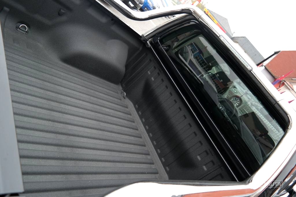 Volkswagen Amarok, 2017 - pohled č. 7