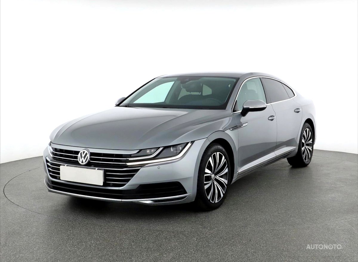 Volkswagen Arteon, 2017 - pohled č. 3
