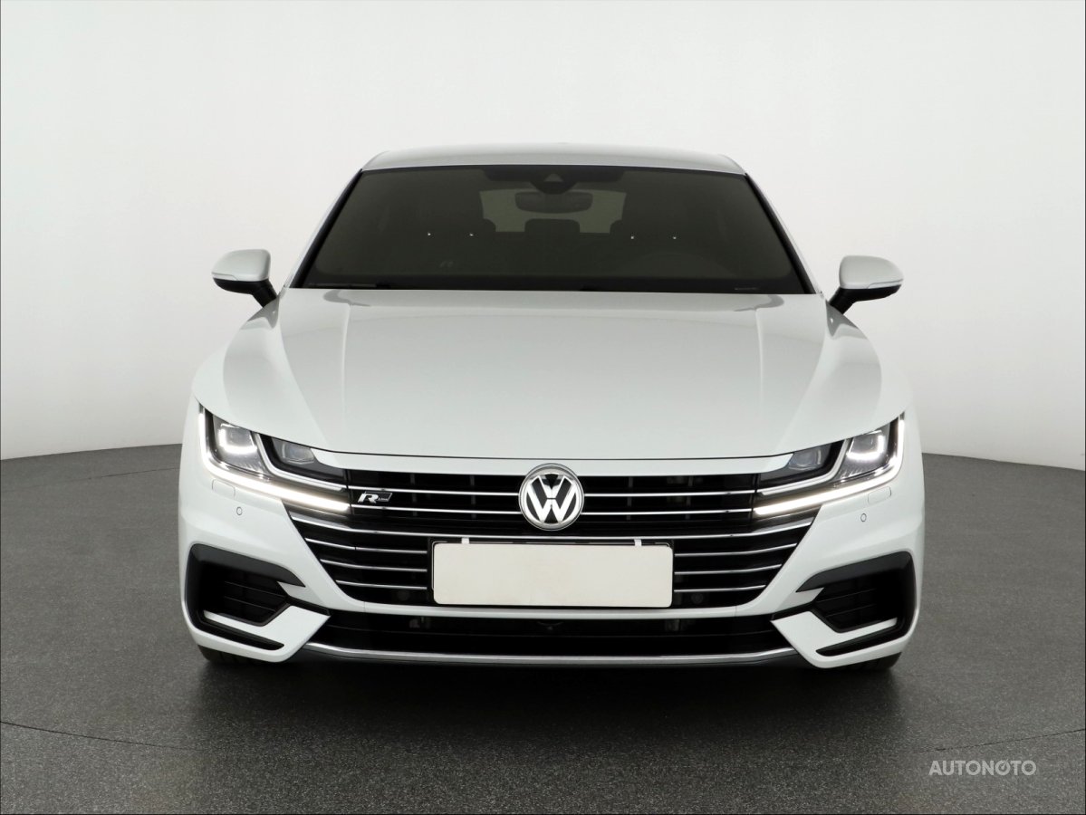 Volkswagen Arteon, 2019 - pohled č. 2