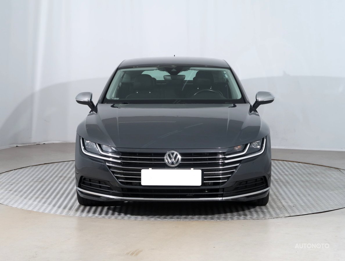 Volkswagen Arteon, 2018 - pohled č. 2
