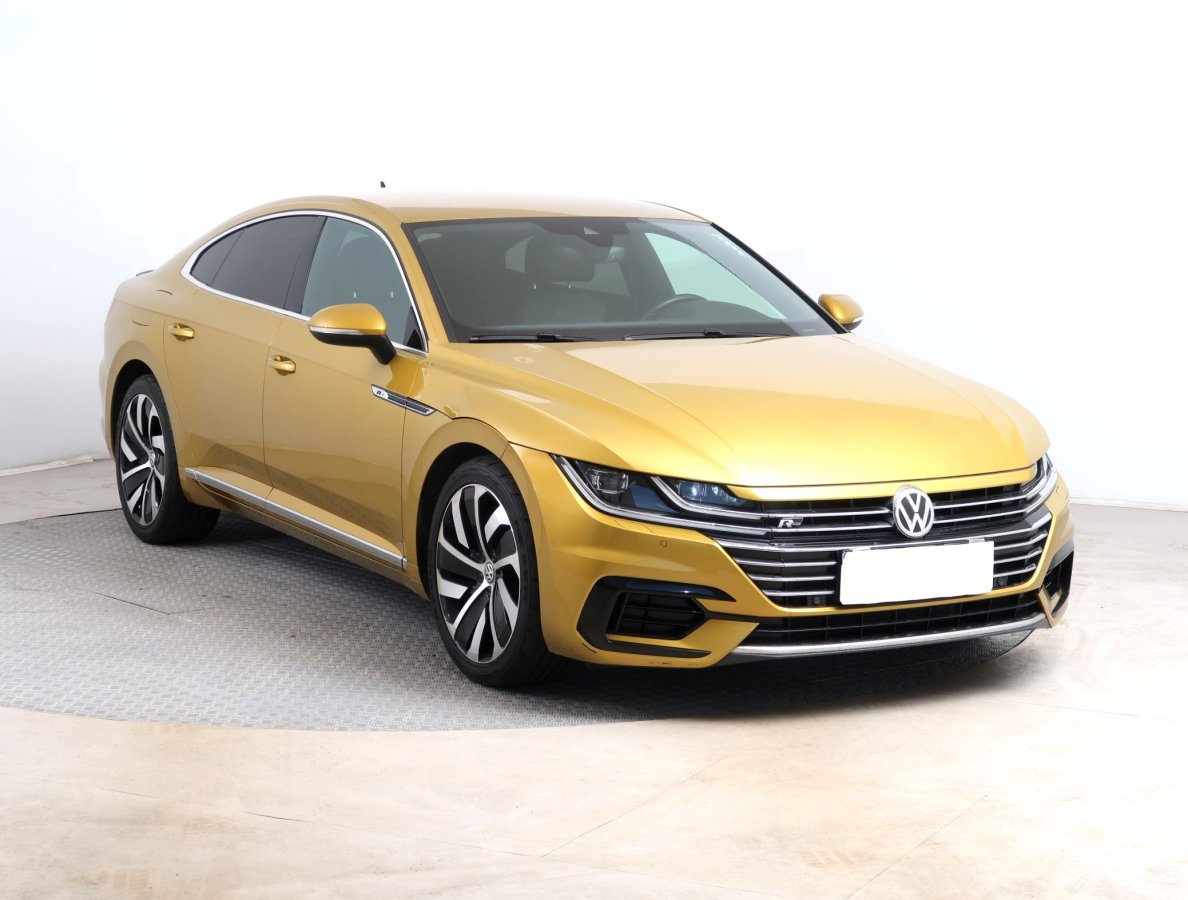 Volkswagen Arteon, 2018 - celkový pohled