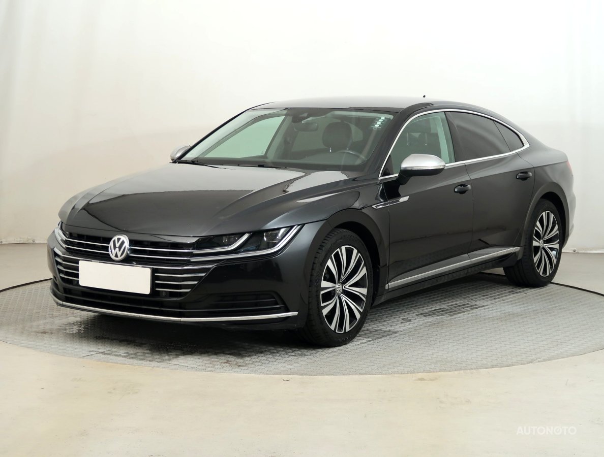 Volkswagen Arteon, 2018 - pohled č. 3
