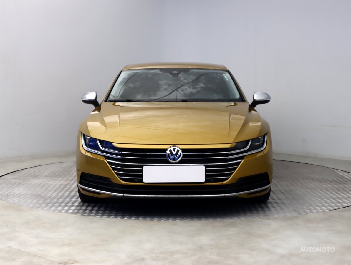 Volkswagen Arteon, 2017 - pohled č. 2