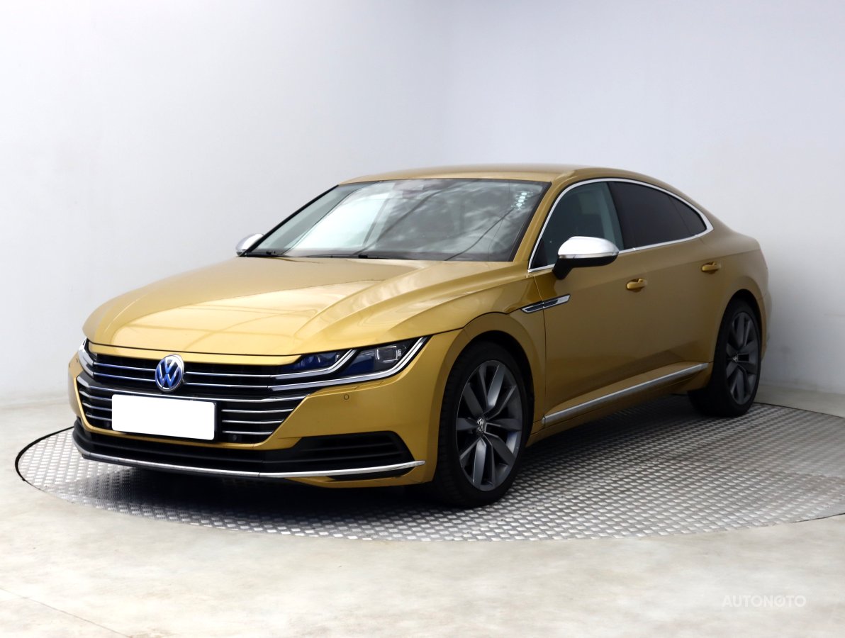 Volkswagen Arteon, 2017 - pohled č. 3