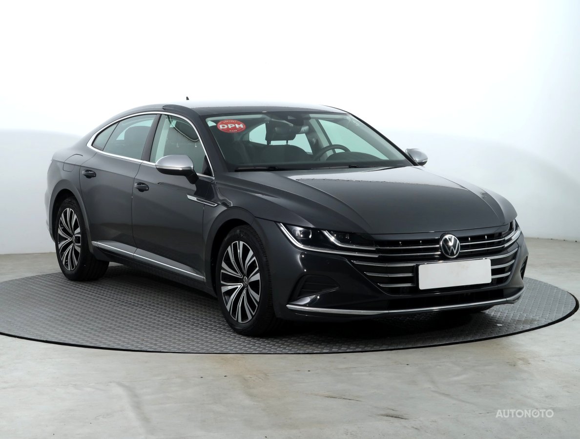 Volkswagen Arteon, 2021 - celkový pohled