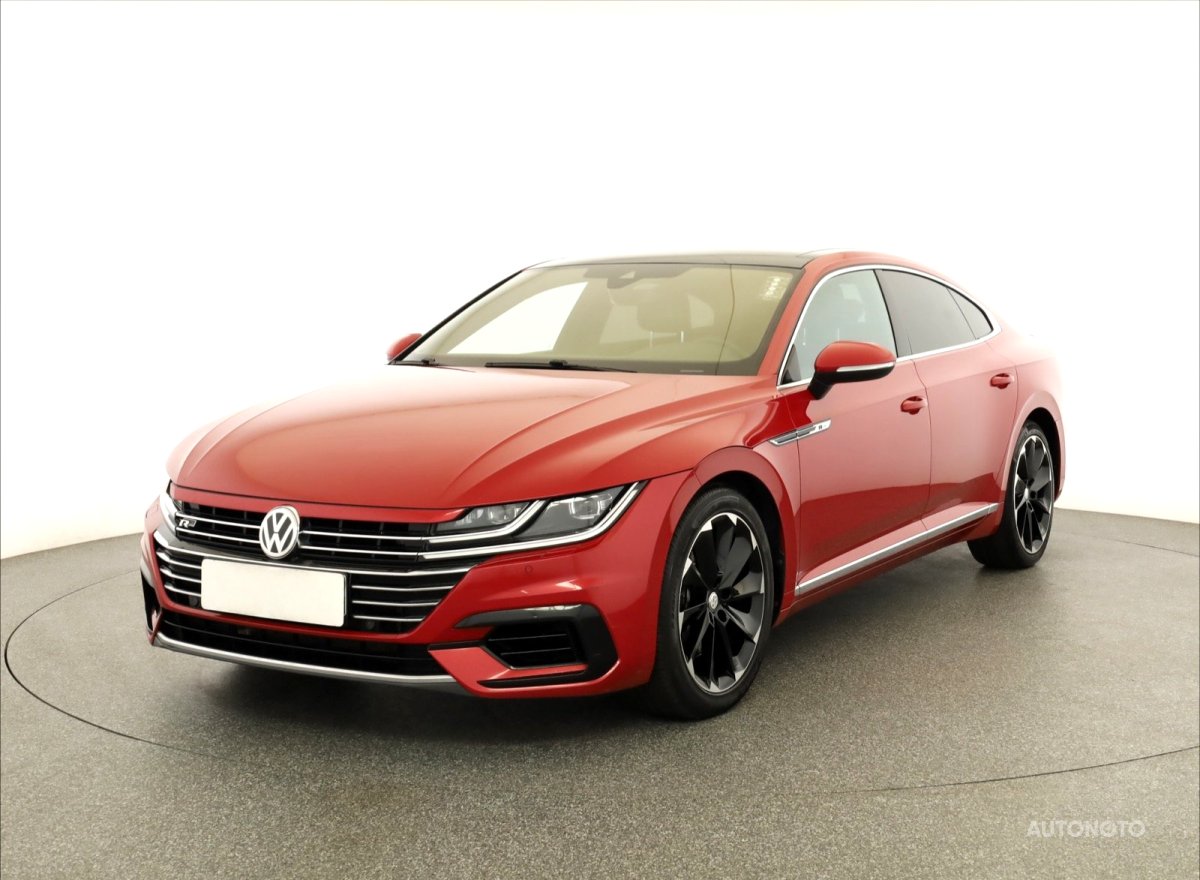 Volkswagen Arteon, 2018 - pohled č. 3